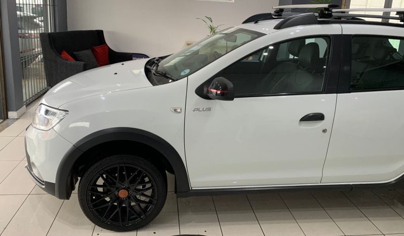 2020 Renault Sandero Stepway Plus 900T full