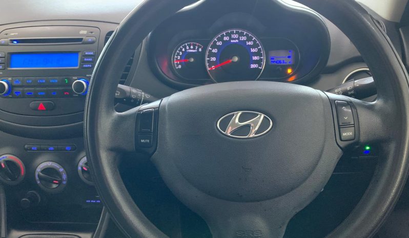 2016 Hyundai i10 1.1 full