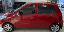 2016 Hyundai i10 1.1 full