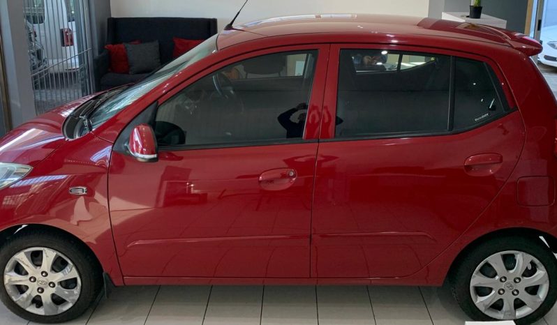 2016 Hyundai i10 1.1 full