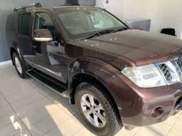 2014 Nissan Pathfinder 3.0 DCI V6 4x4LE Auto full
