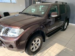 2014 Nissan Pathfinder 3.0 DCI V6 4x4LE Auto full