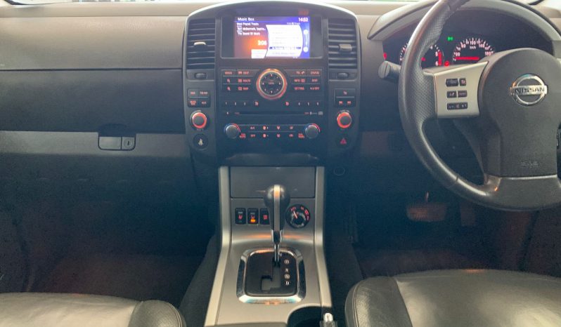 2014 Nissan Pathfinder 3.0 DCI V6 4x4LE Auto full
